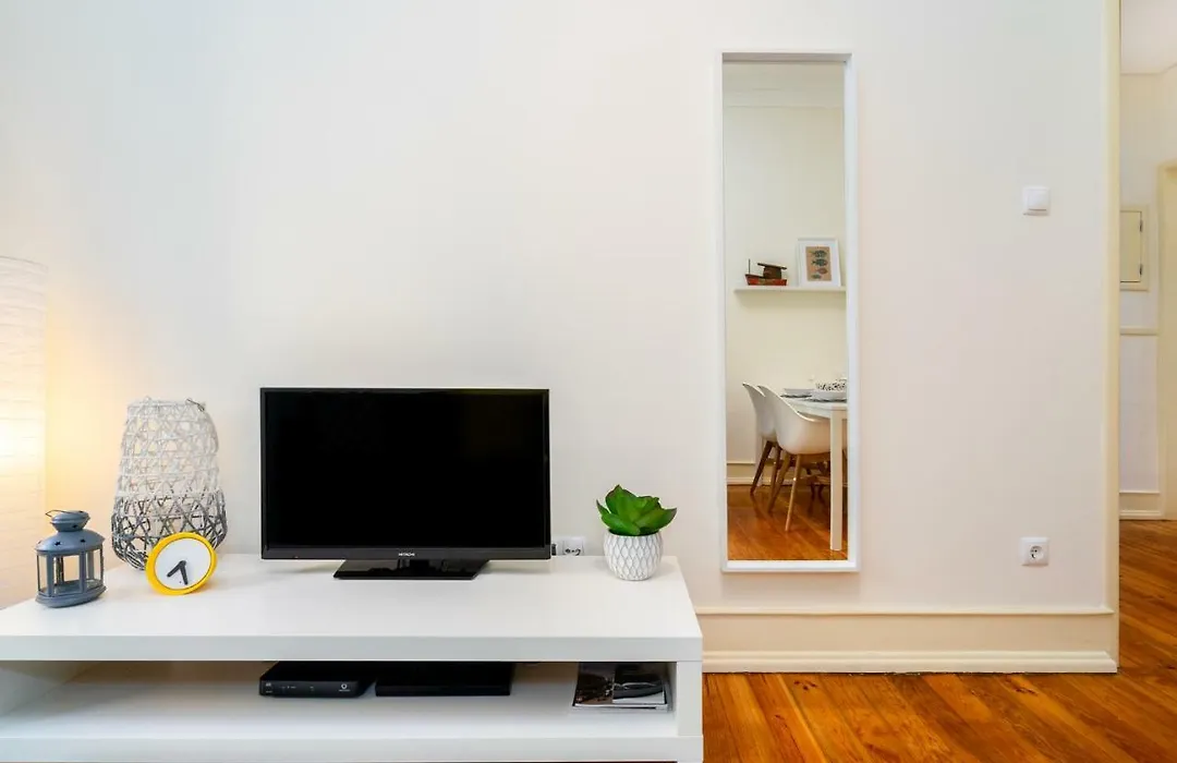Whome Hideaway Family Apartment #1E-1