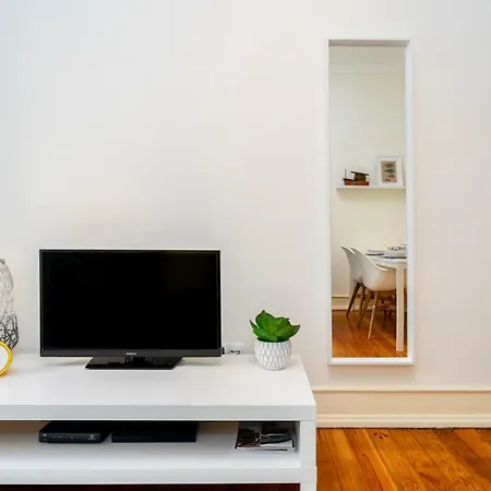 Whome Hideaway Family Apartment #1E-2